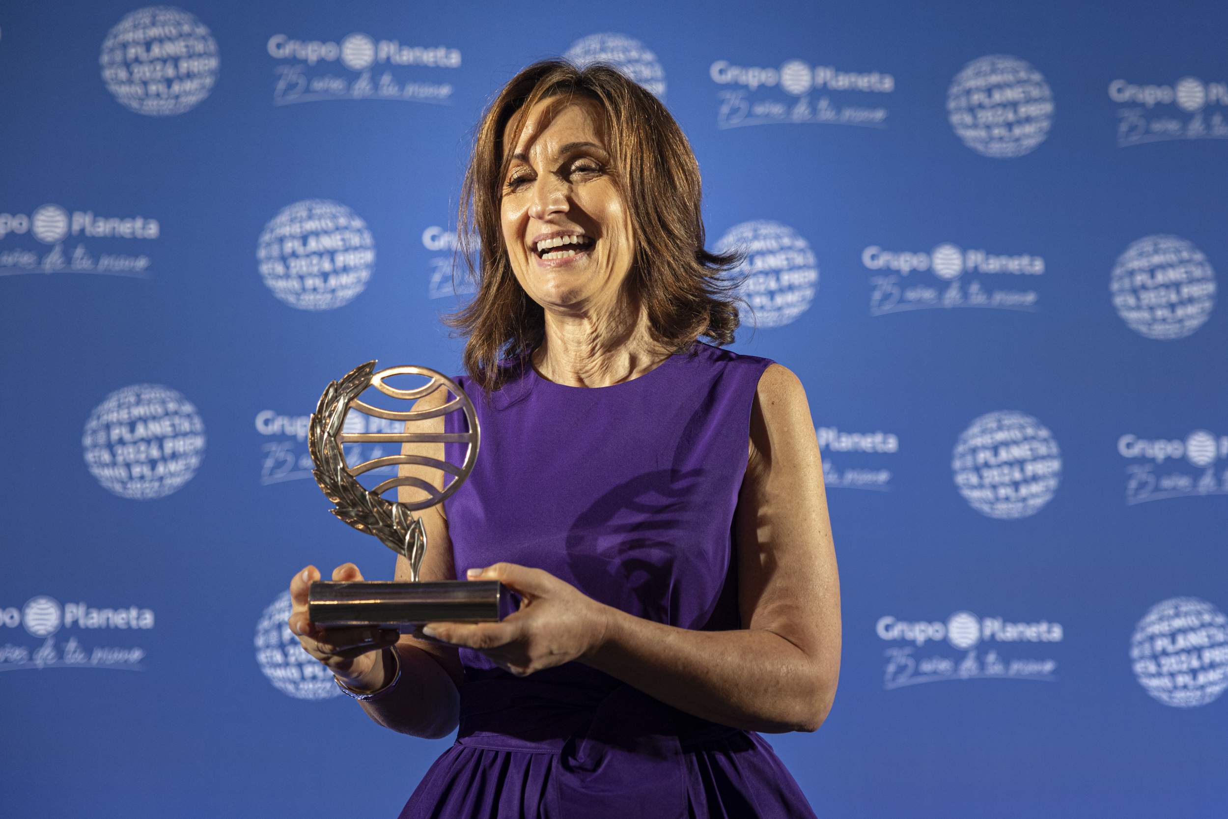 La escritora Paloma Sánchez-Garnica gana el Premio Planeta