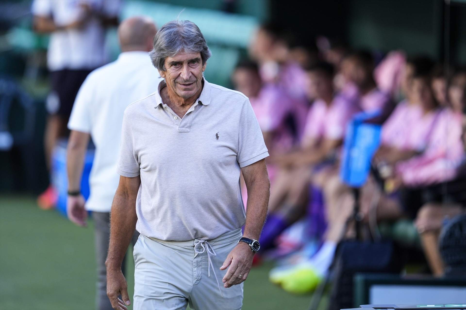 És el cop més dur per a Manuel Pellegrini perquè la negociació per sortir del Betis està molt avançada