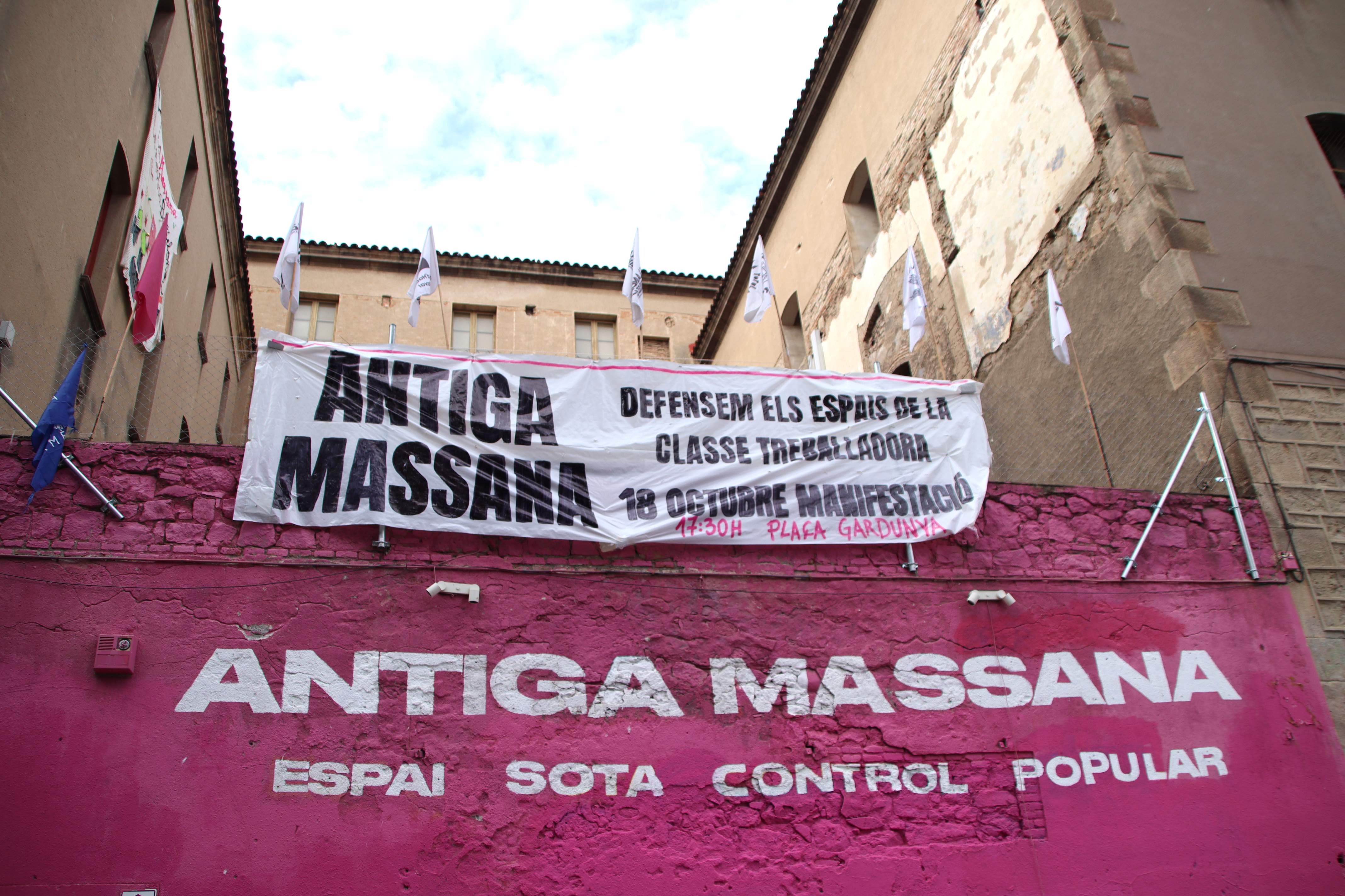 El Ayuntamiento de Barcelona fija el desalojo de L'Antiga Massana para este jueves