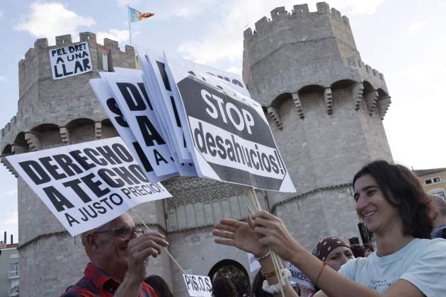 manifestació valència habitatge efe