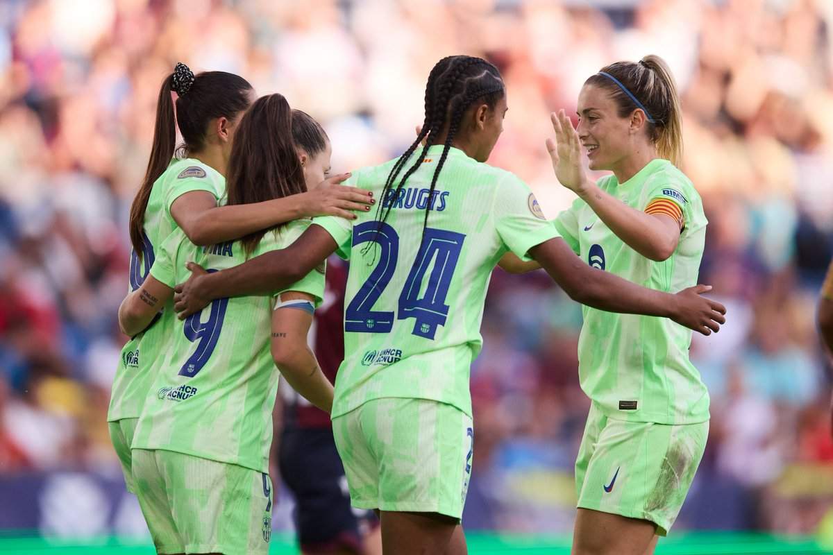 El Barça femenino cumple y se impone al Levante (1-4) en el Ciutat de Valencia