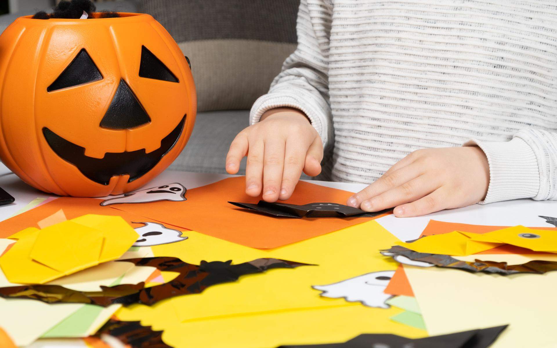 Manualidades de Halloween terroríficas para niños: 7 ideas fáciles y caseras que lo petarán