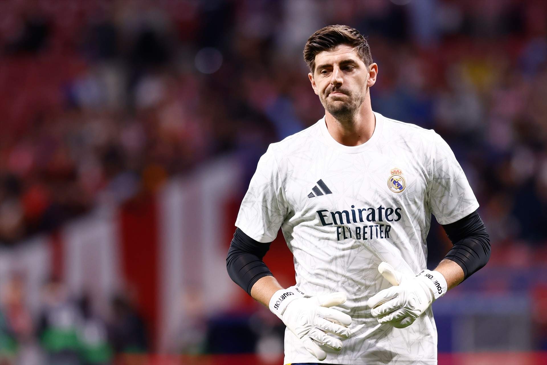 Courtois se suma a Rodrygo i és baixa per al Clàssic