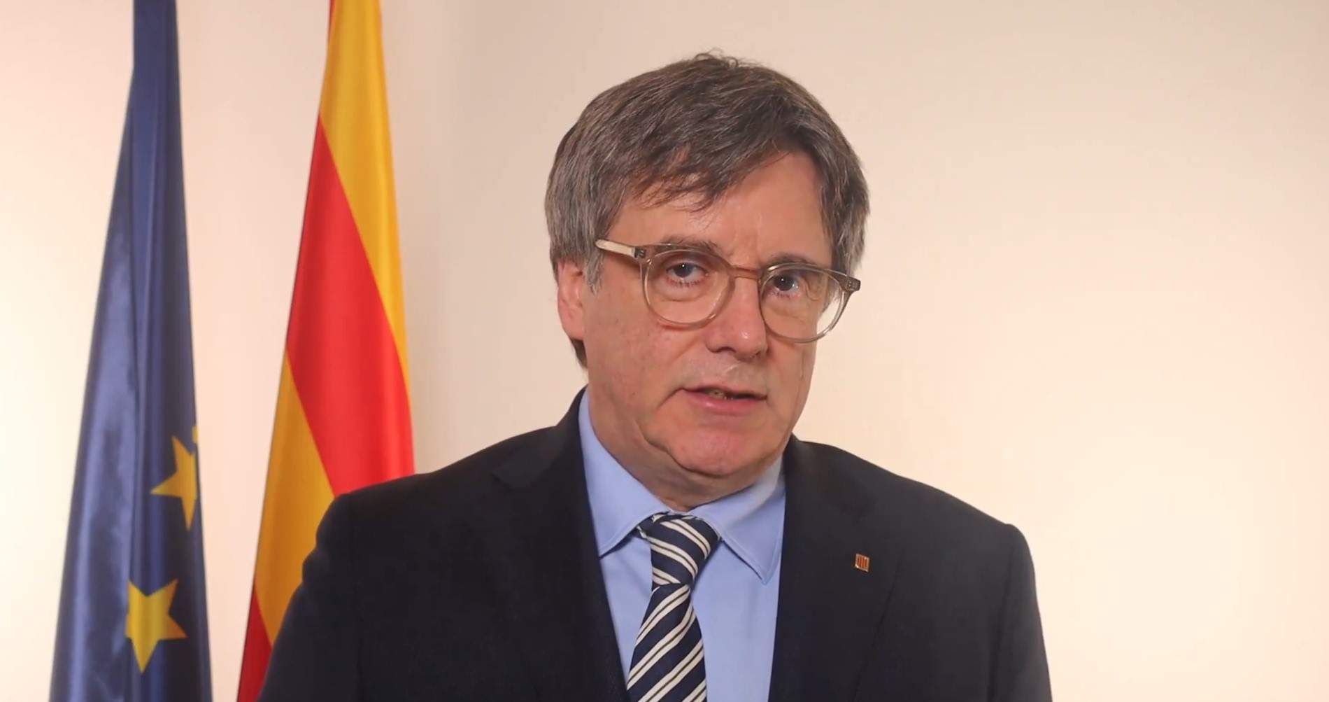 Puigdemont pide explicaciones a Illa sobre el bono al alquiler y la discriminación a los jóvenes catalanes