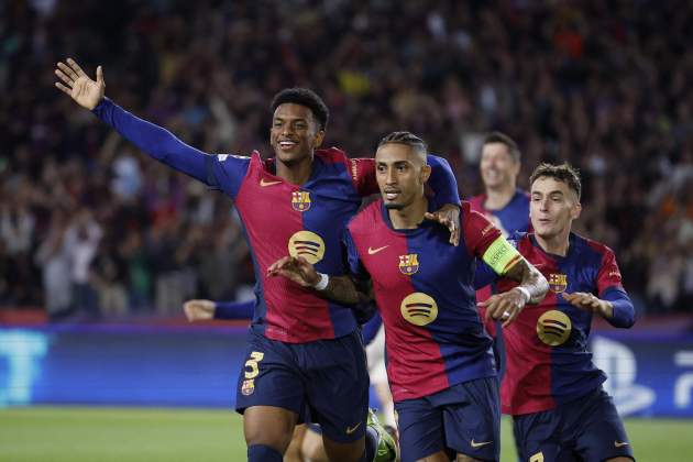 Alejandro Balde Raphinha celebración gol Barça / Foto: EFE