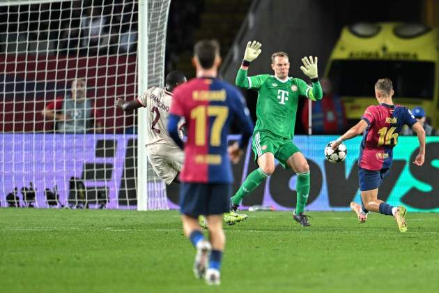 Fermín López Manuel Neuer Barça Bayern de Múnich / Foto: Europa Press