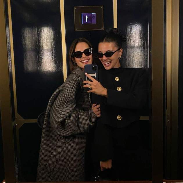 Maria Guardiola y una amiga en Londres / Instagram