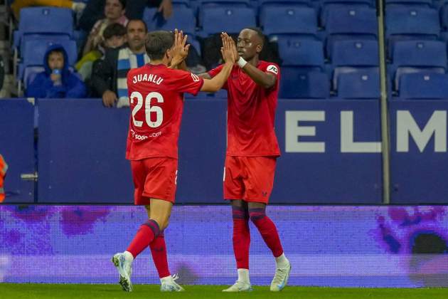 Lukebakio celebra un gol durant l'Espanyol - Sevilla / Foto: EFE