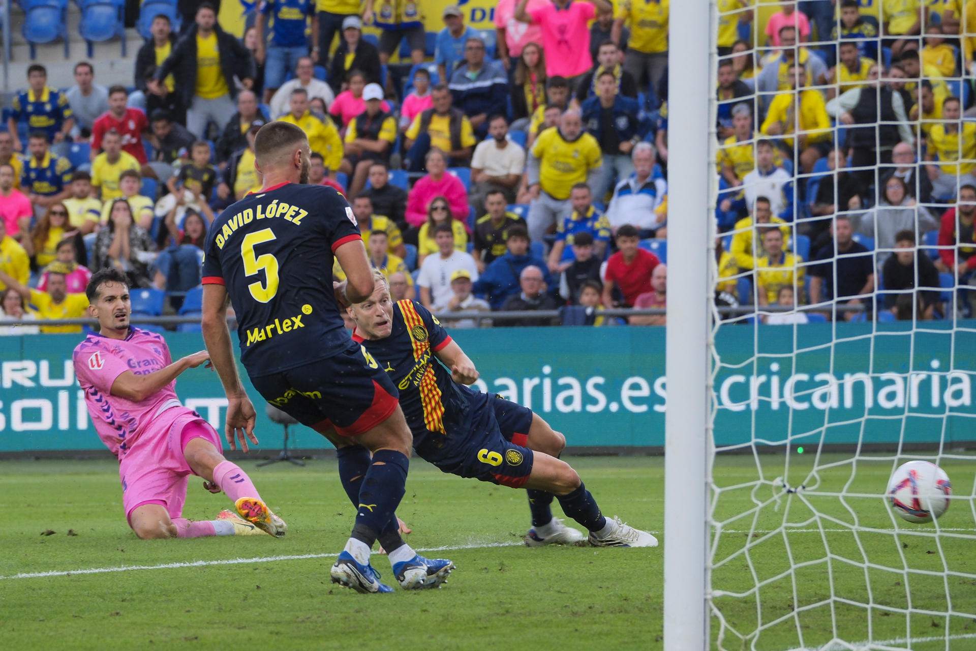 Un Girona irreconeixible cau davant del Las Palmas (1-0) i torna a perdre a LaLiga