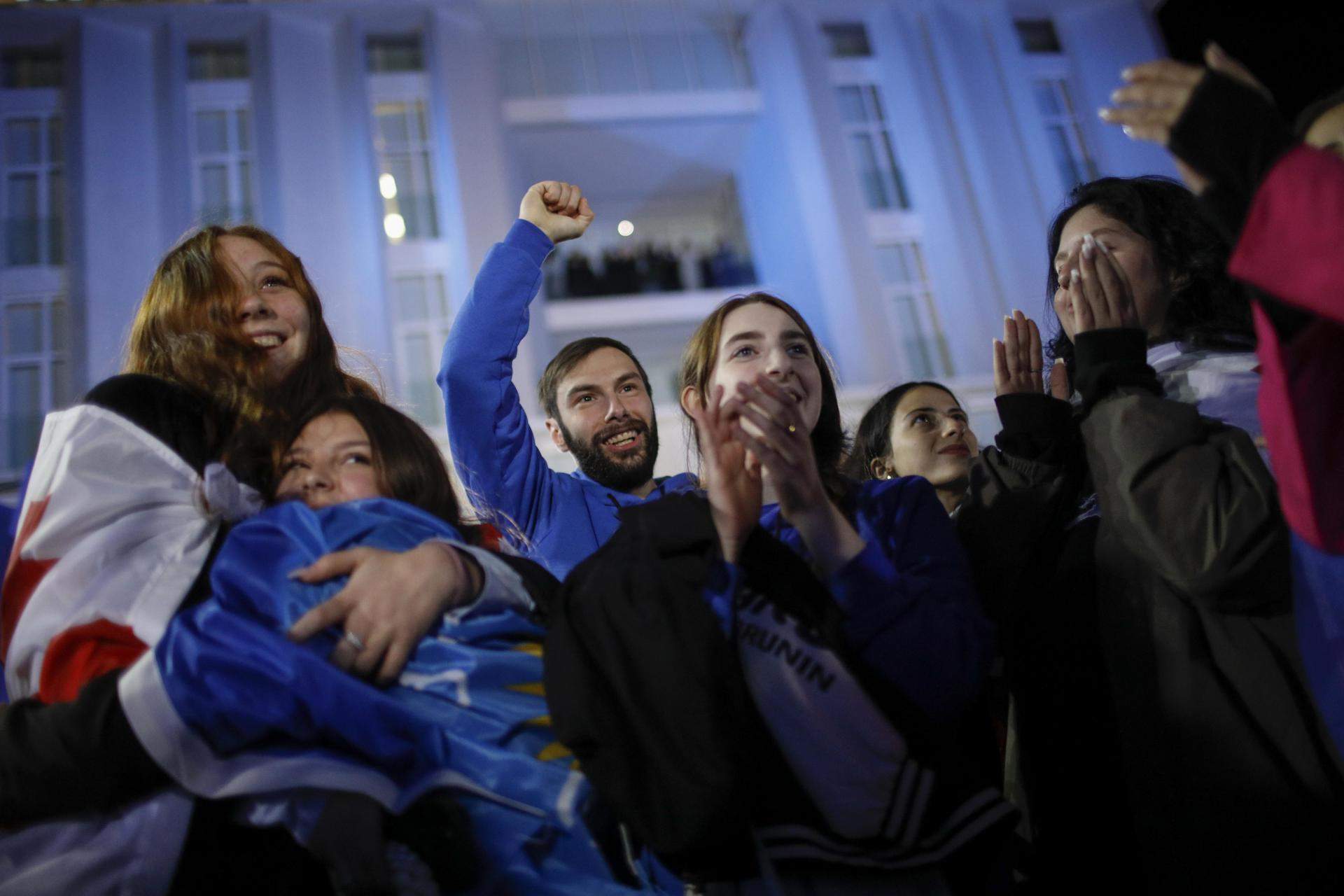 Polémica por la victoria del partido prorruso de Georgia en las elecciones: la OTAN pide investigar