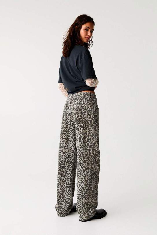 Pantalón leopardo recto