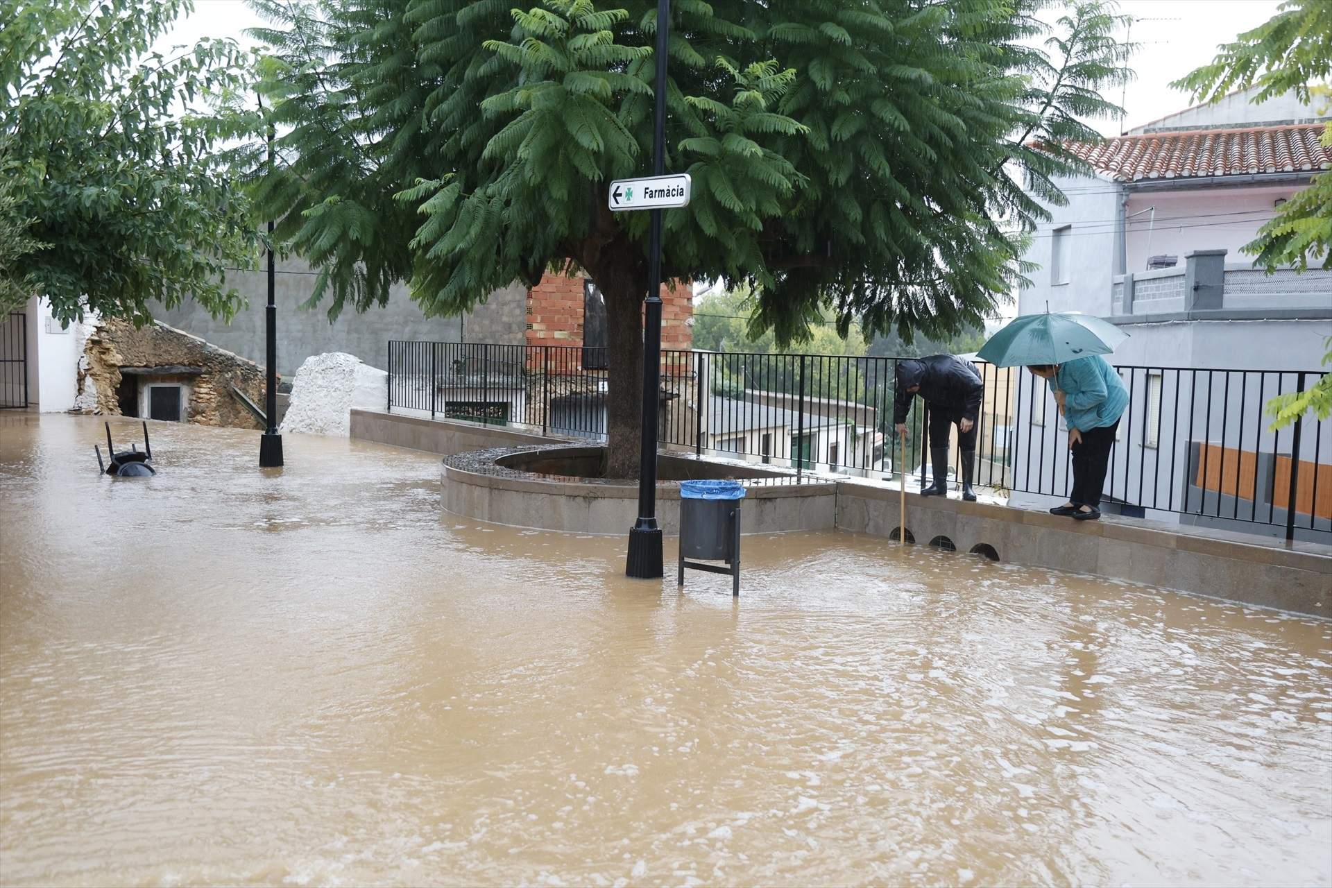 Alerta màxima a Castelló: Protecció Civil dona l'ordre de confinament urgent