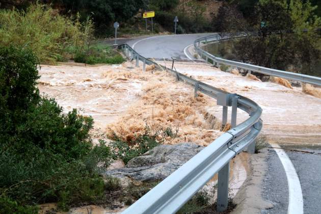 carretera inundada