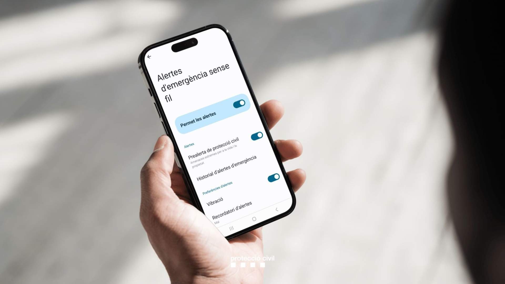 ¿Cómo activar las alertas de emergencia de Protecció Civil? Así puedes configurarlas en Android e iPhone