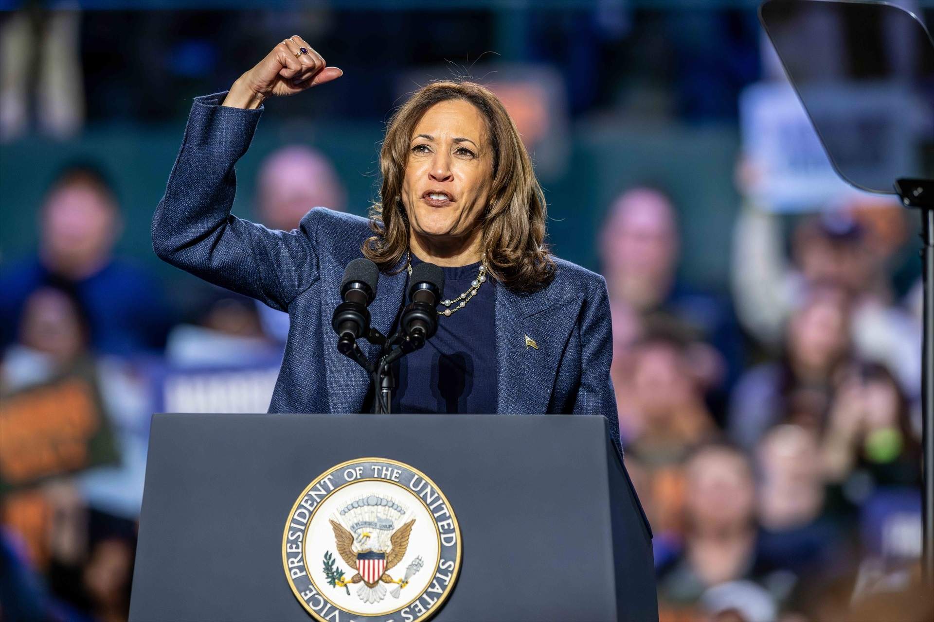 Kamala Harris: la "hija de la clase media" que quiere ser la nueva Obama