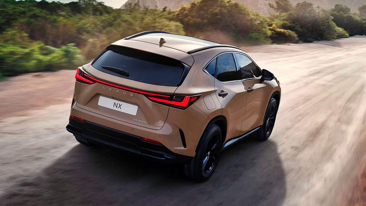 Lexus convierte el NX en un todoterreno con un paquete fuera del asfalto