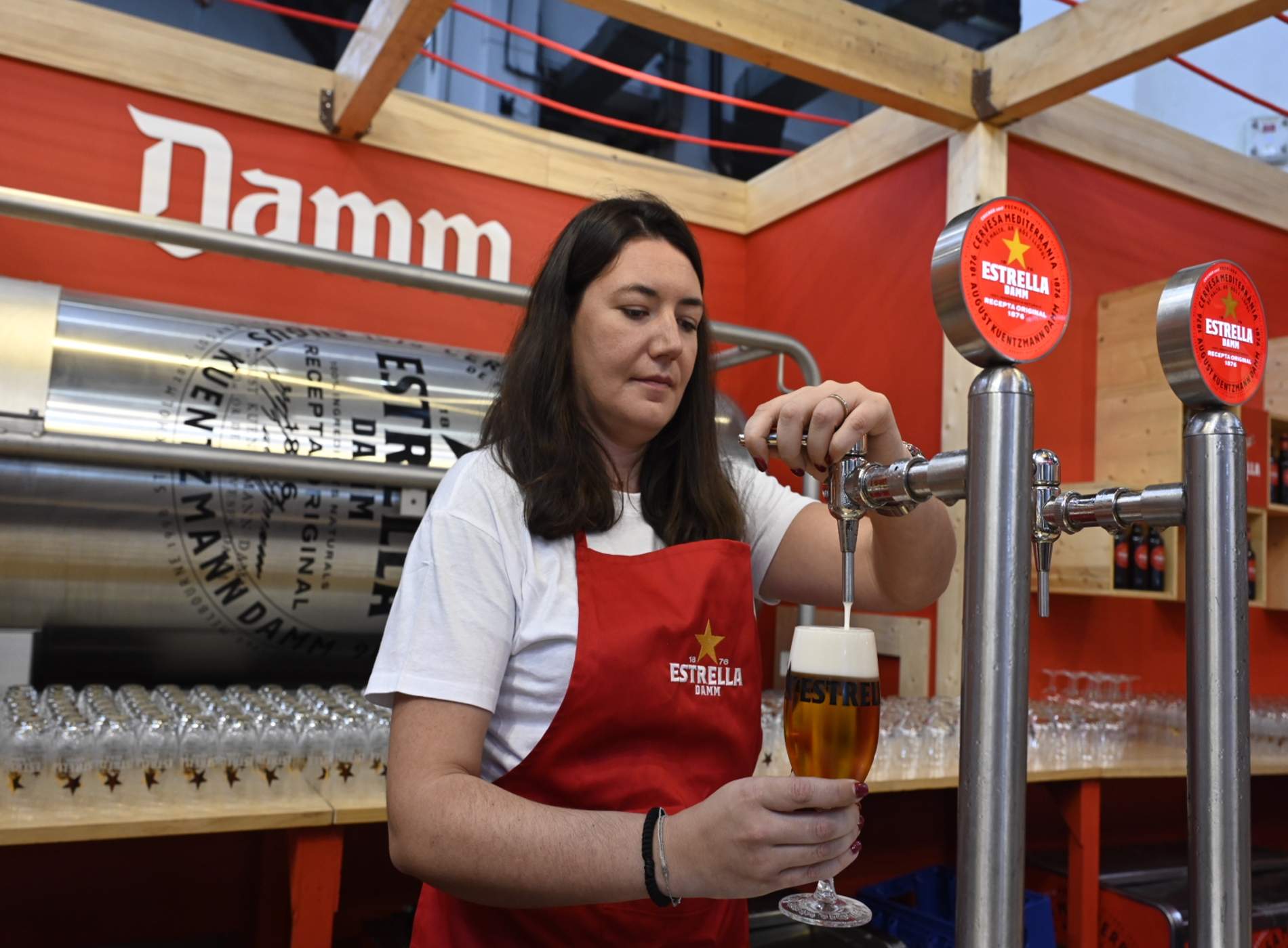 La Fraternal de Roses guanya la tercera edició del concurs de tiratge d'Estrella Damm