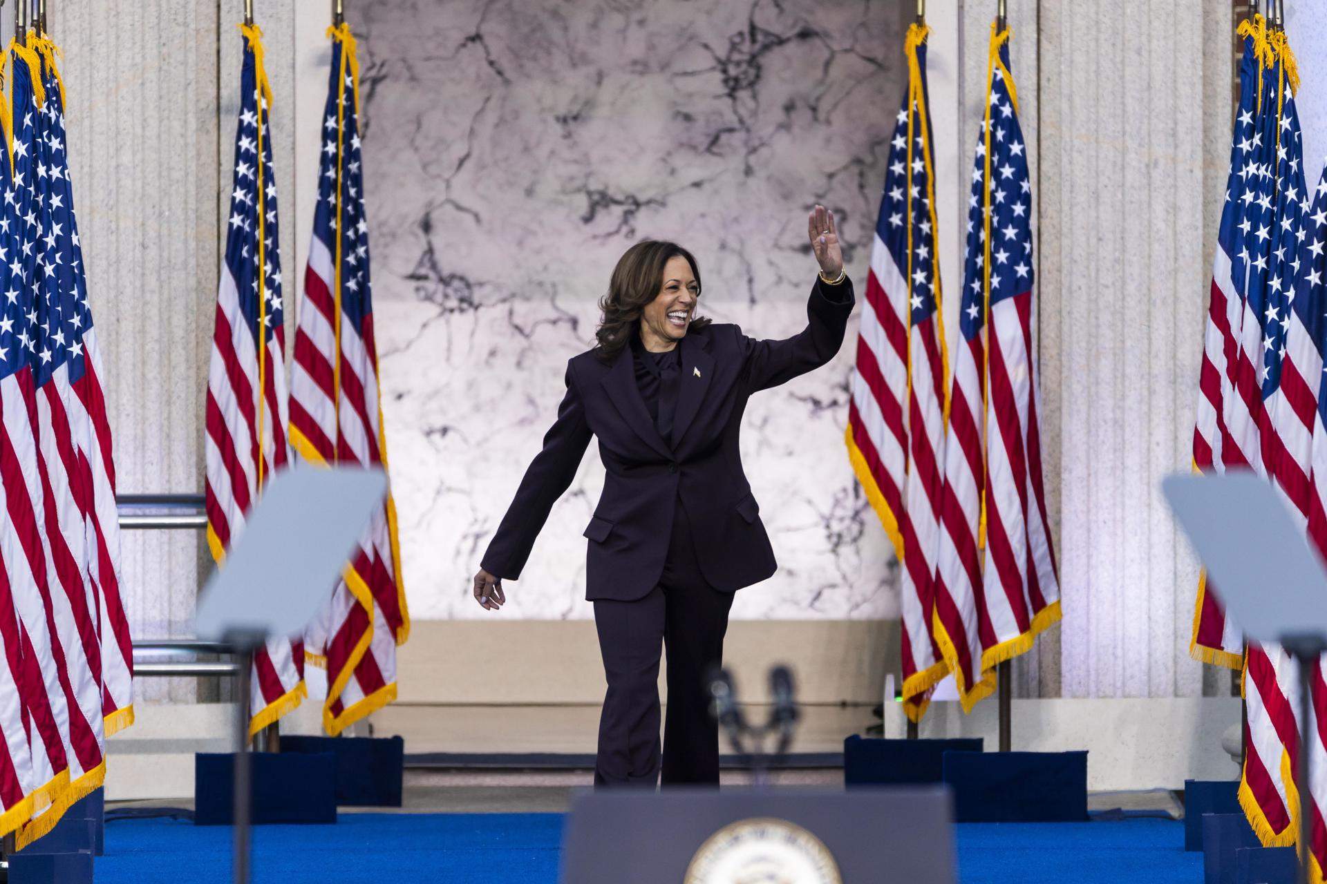 Kamala Harris accepta la derrota i ofereix a Donald Trump una "transferència pacífica" de poder