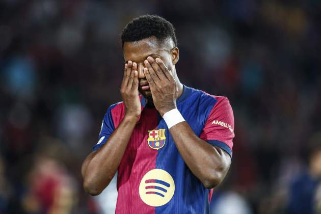 Ansu Fati manos cara Barça / Foto: Europa Press