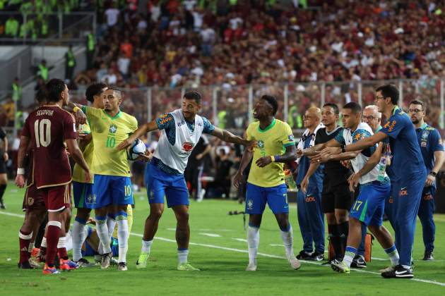 Vinicius discutiendo Venezuela Brasil / Foto: EFE