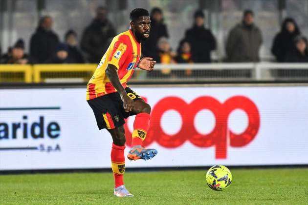 Umtiti jugant en el Lecce, equip de la sèrie A / Foto: Europa Press