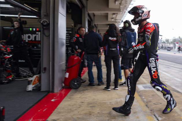 Aleix Espargaró box Aprilia / Foto: EFE