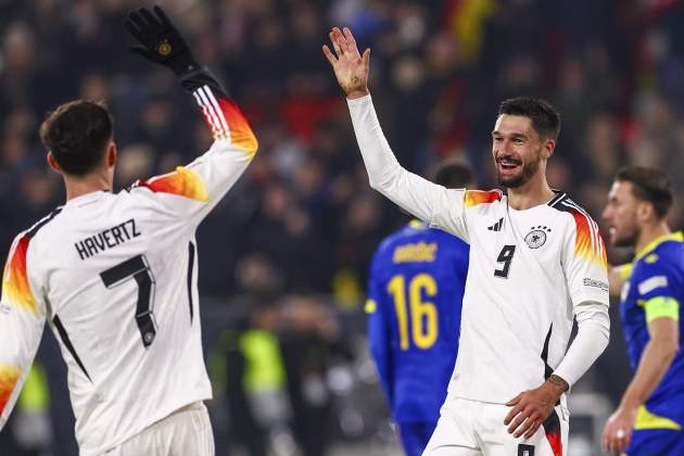 Kleindienst y Havertz celebrando un gol / Foto: EFE