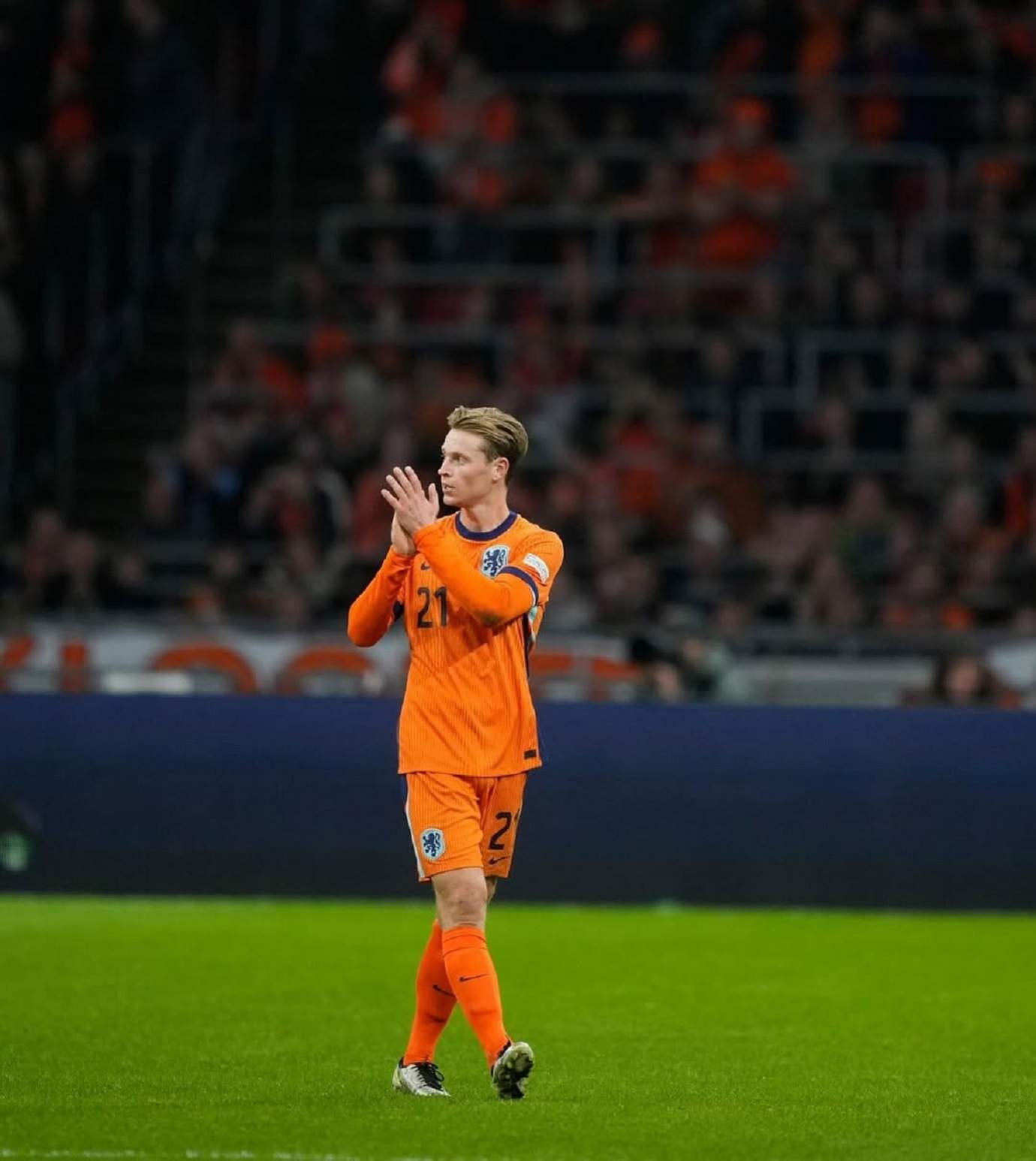 Koeman dona descans a Frenkie de Jong i el neerlandès torna a Barcelona