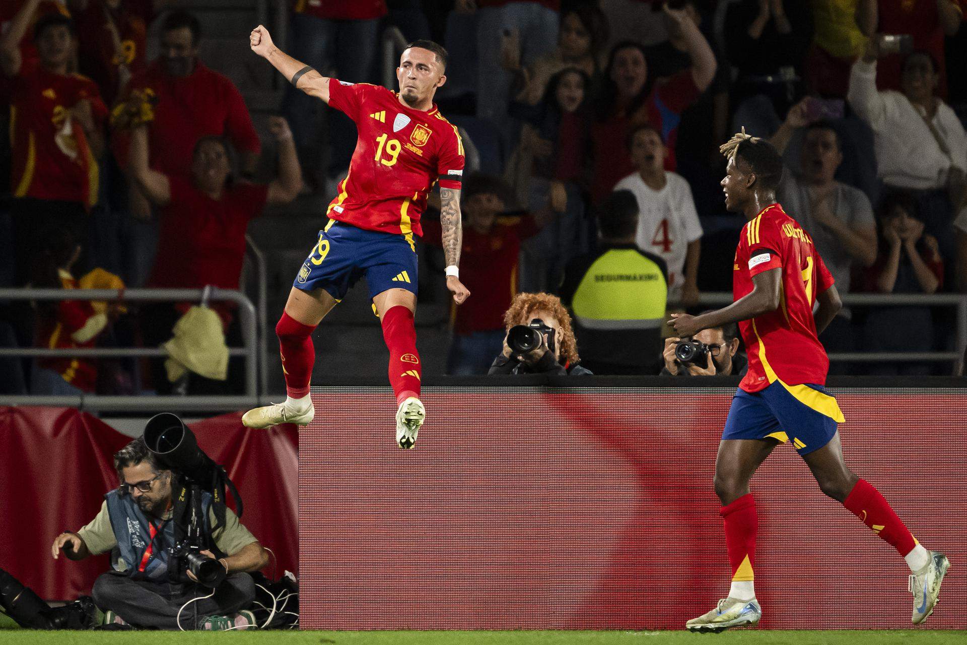 Espanya tanca la fase de grups de la Nations League amb una soferta victòria contra Suïssa (3-2)