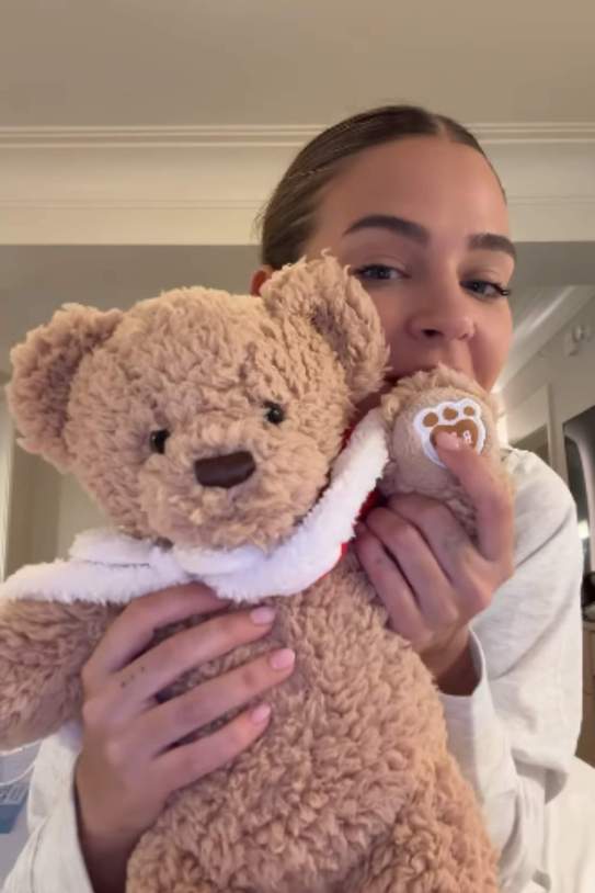 Laura Escanes amb el peluix / Instagram Laura Escanes amb el peluix / Instagram