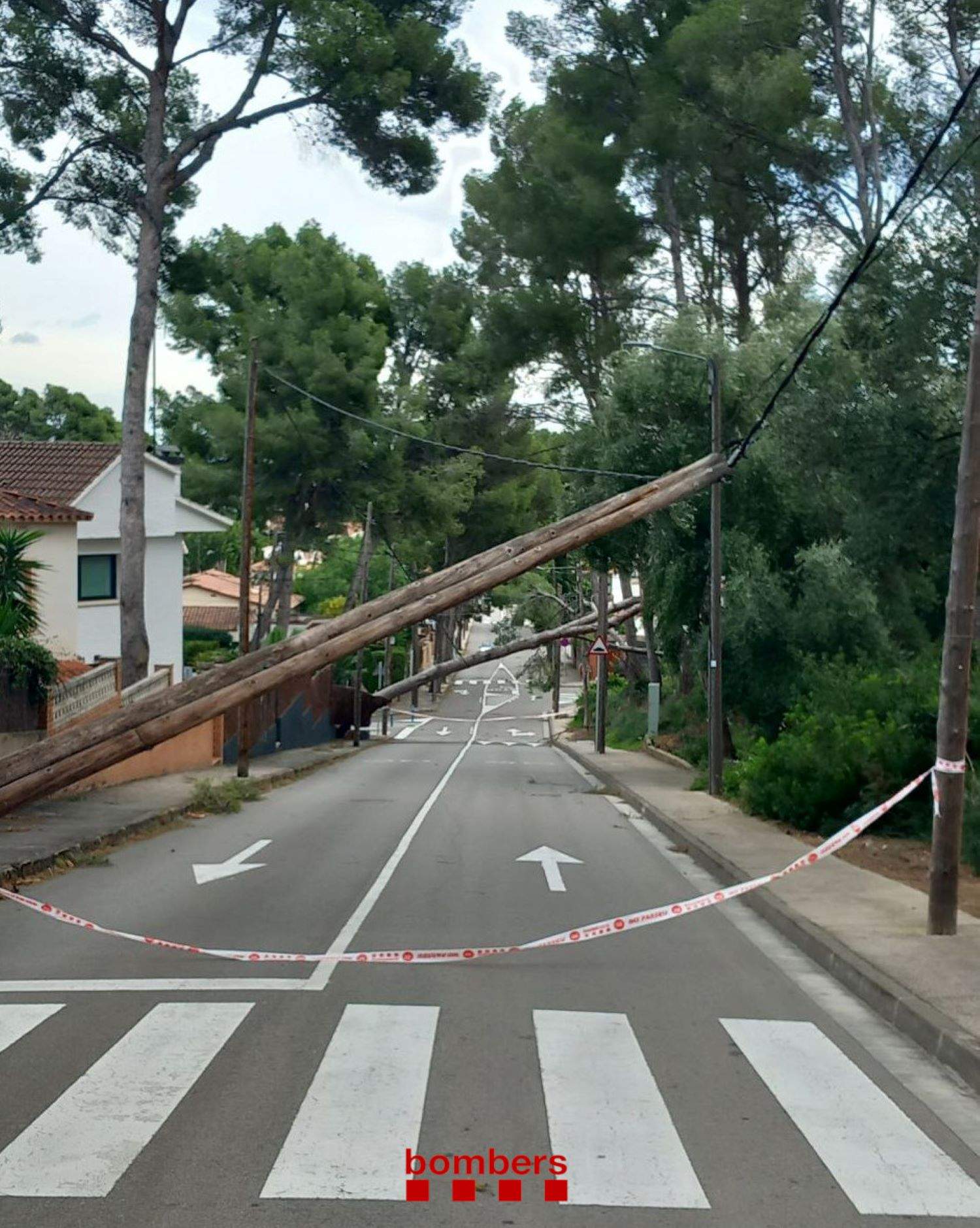 Protecció Civil alerta por fuertes vientos también este jueves: peligro en estas comarcas