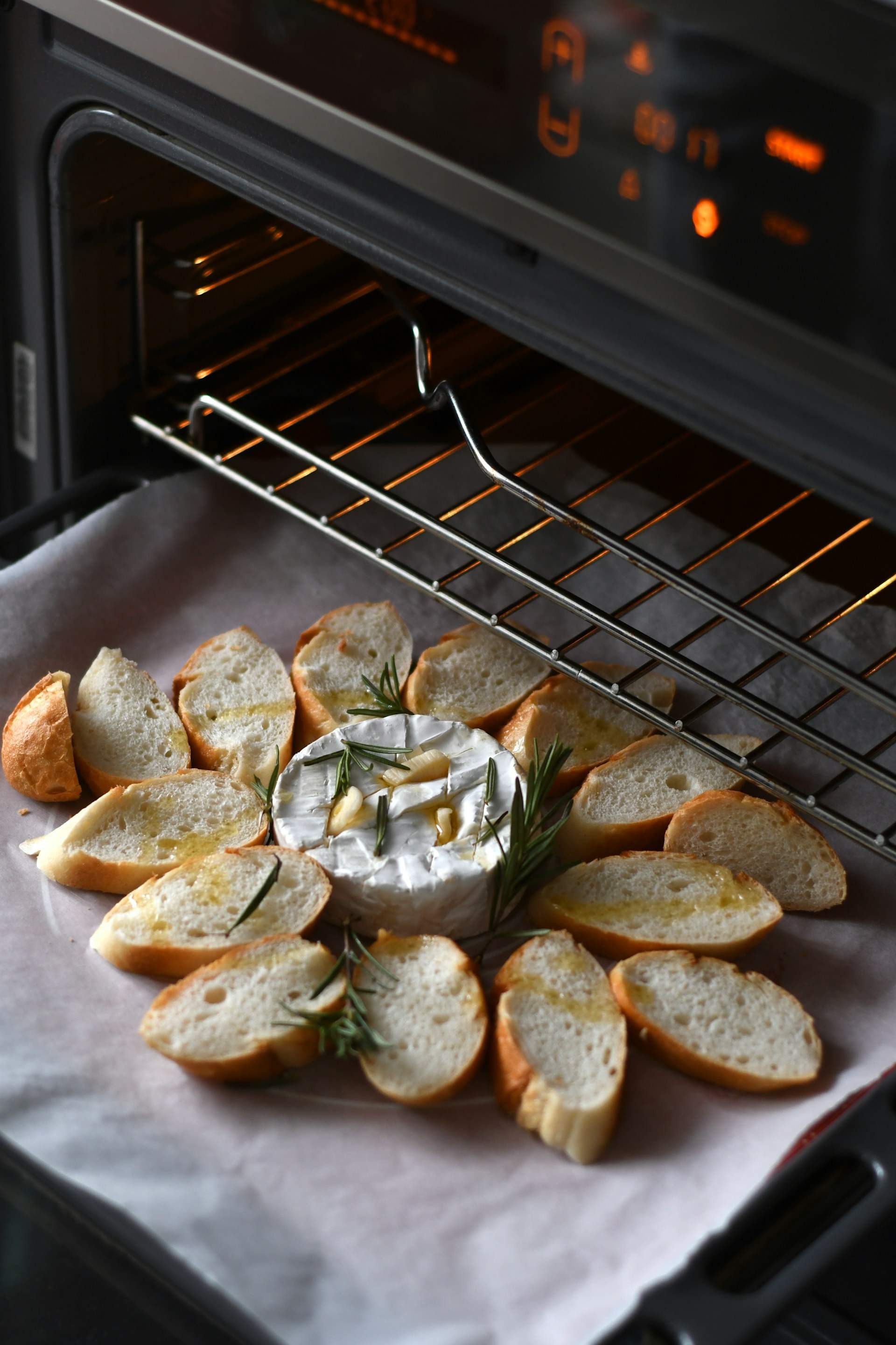 Adeu a l'olor de fregit: 4 aliments que pots fer al forn en lloc de fregir-los