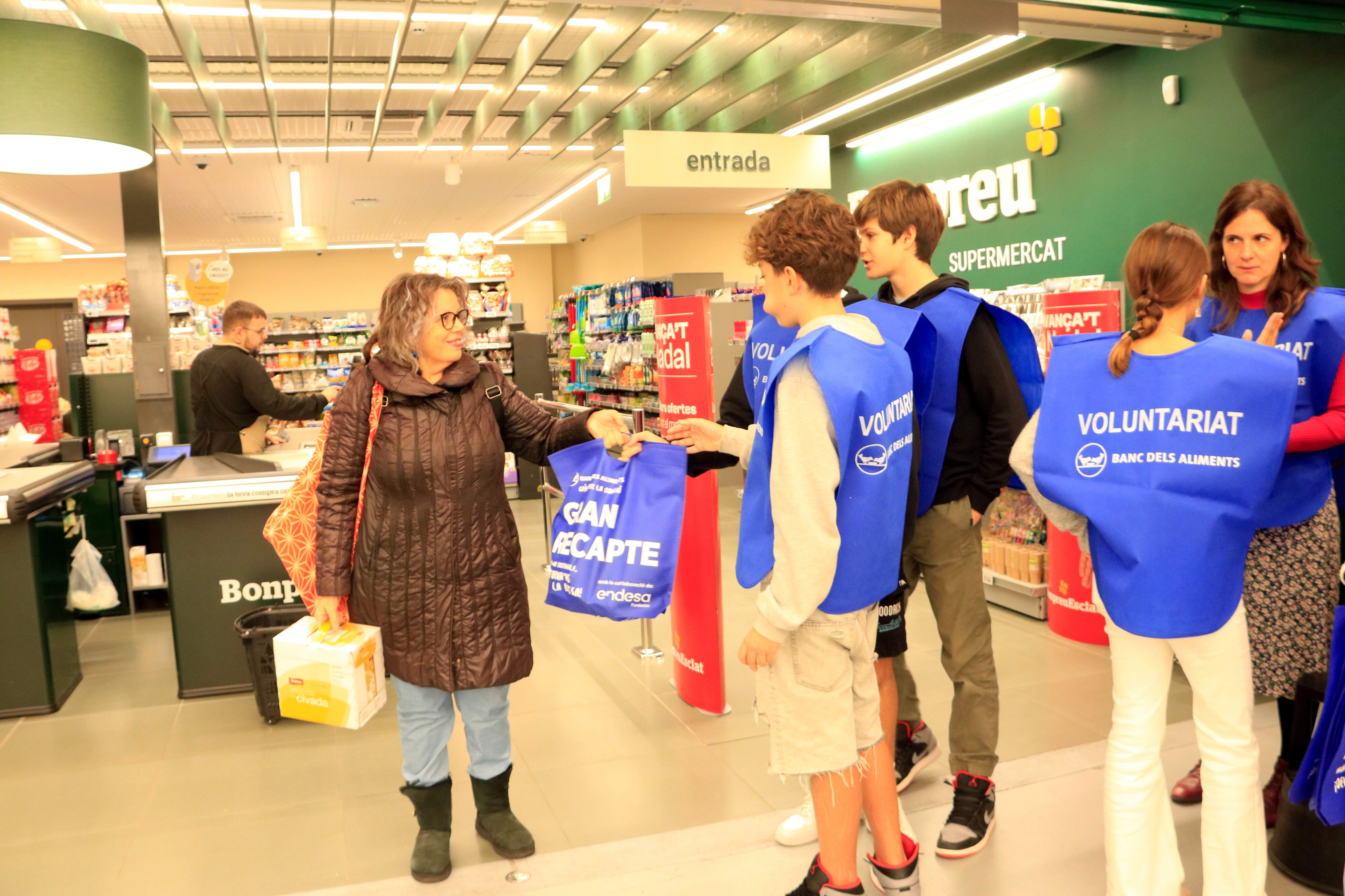 Comença el Gran Recapte d'Aliments, enguany també solidari amb els afectats per la DANA