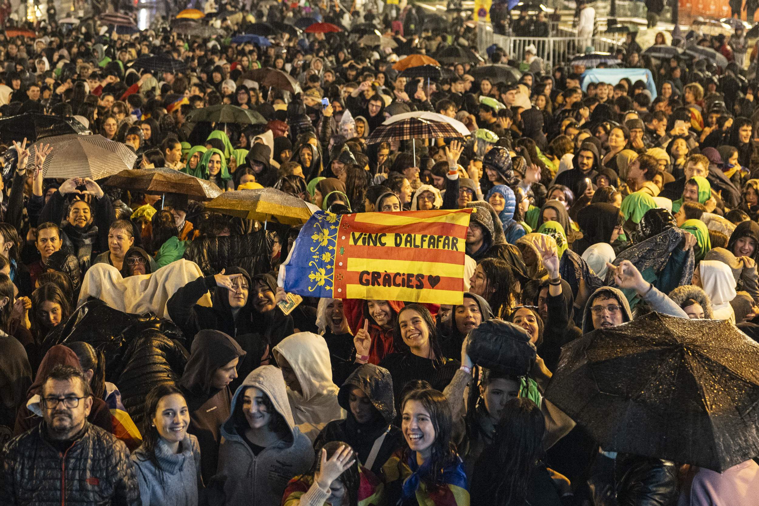 El concert solidari "Catalunya amb el País Valencià", en imatges