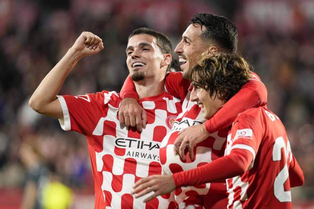 Miguel Gutiérrez Miovski Bryan Gil gol Girona Espanyol / Foto: EFE