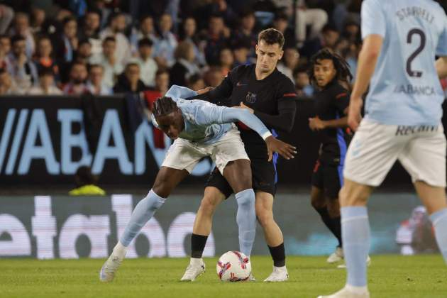 Marc Casadó en el partido contra el Celta / Foto: EFE