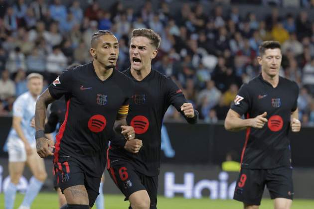 gavi celebrando el gol de Raphinha en el Celta-Barça / Foto: EFE