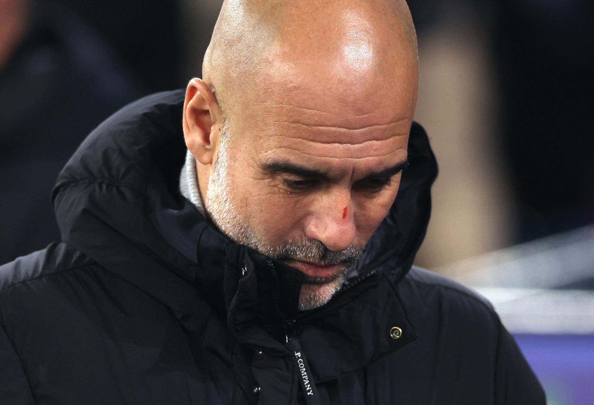 Pep Guardiola col·loca 5 jugadors del Manchester City en la llista negra