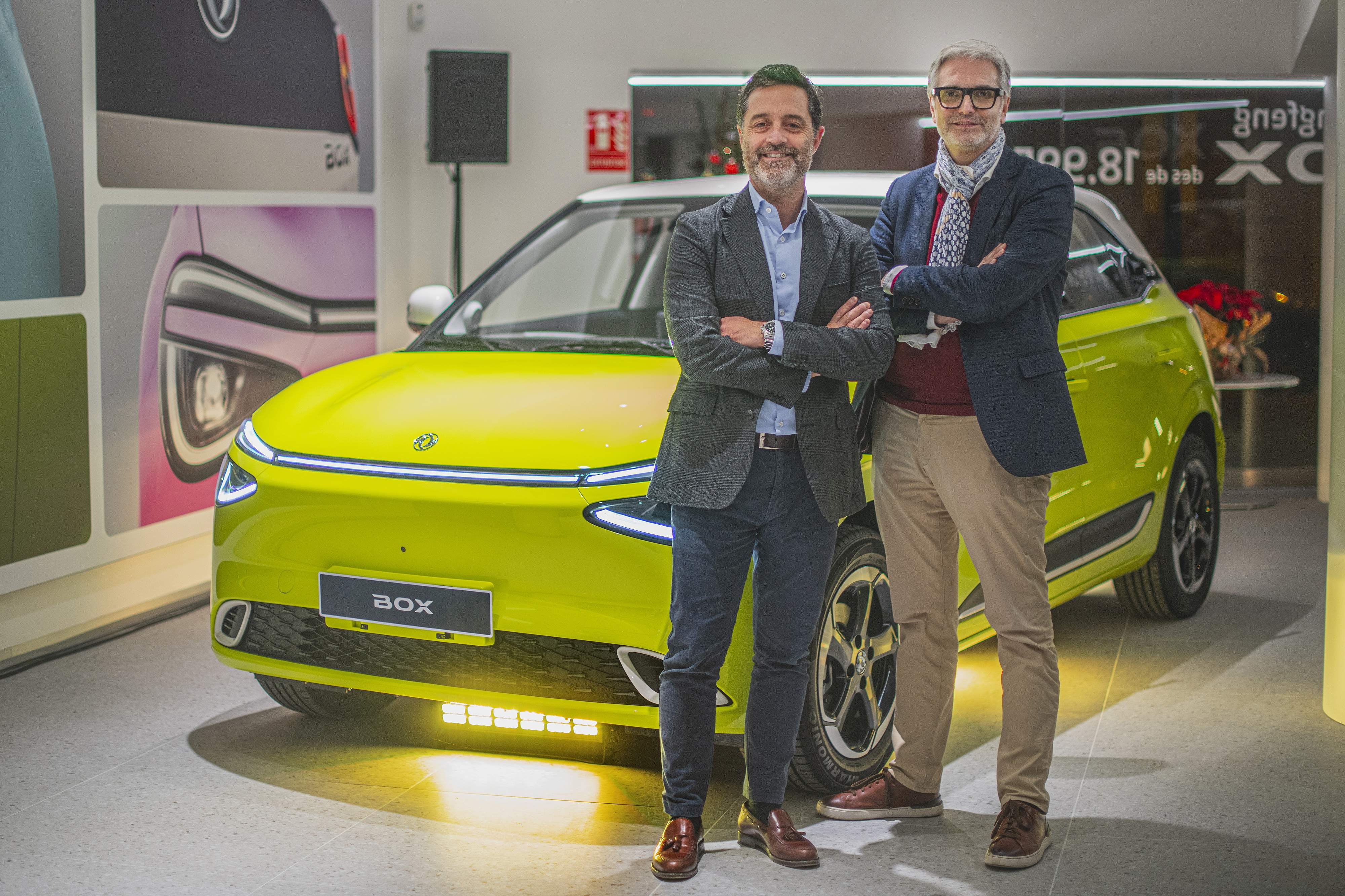 Dongfeng obre el seu primer concessionari a Barcelona de la mà de Catay Premium