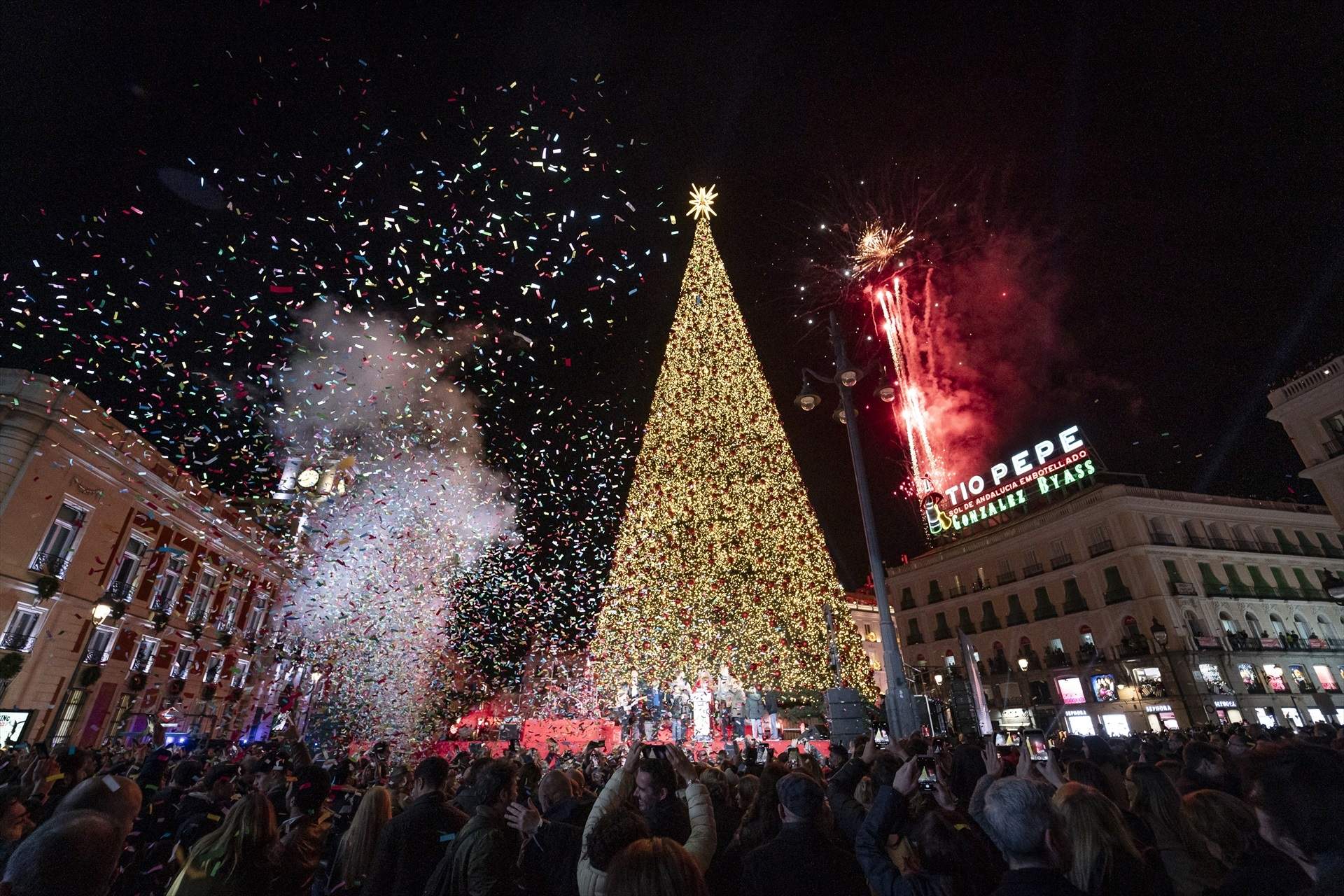 Les llums de Nadal 2024, el dia d'Acció de Gràcies a Nova York i més: la volta al món en 15 fotos