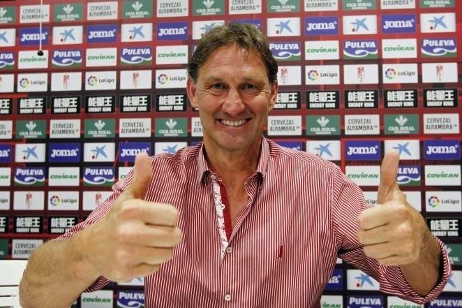 Tony Adams y su lucha contra el alcohol: "Cuando en el 96 Southgate falló el penalti, estuve 44 días borracho"