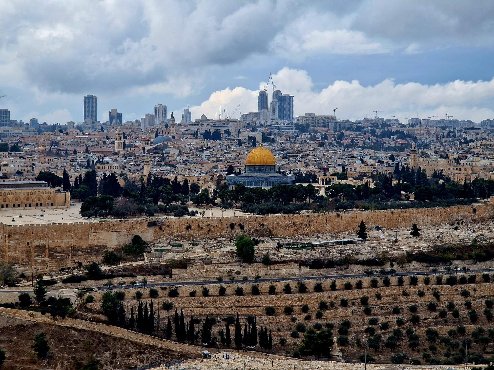 ¿Por qué todos los edificios de Jerusalén son del mismo color?