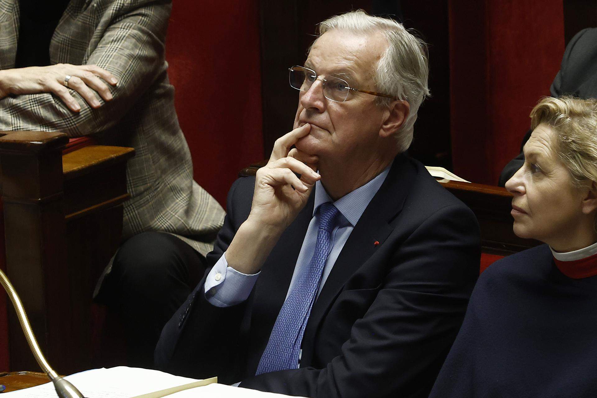 Barnier s'acomiada com a primer ministre: "Els problemes no desapareixeran amb una moció de censura"