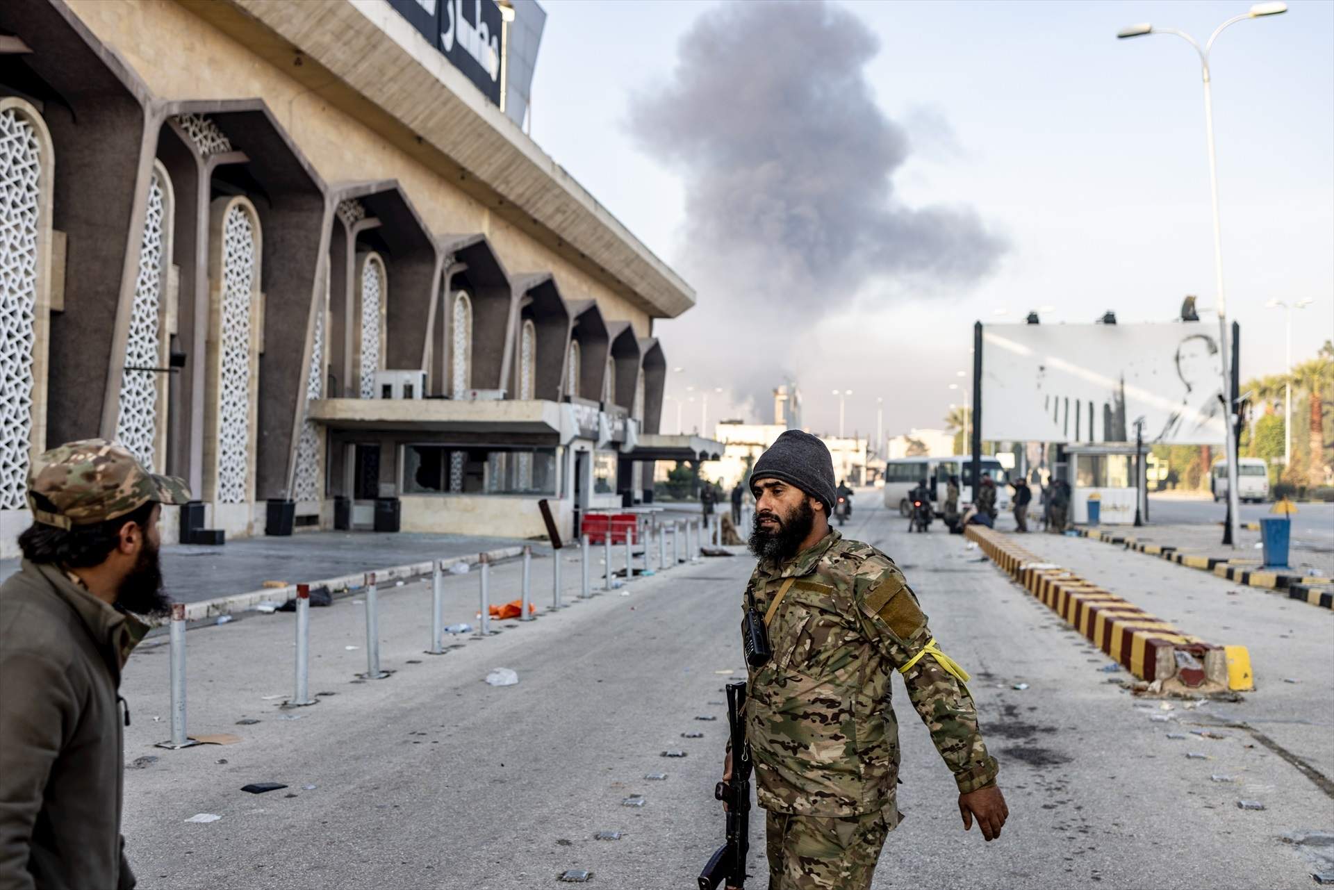 L’exèrcit sirià inicia la retirada d’Homs davant l'avenç dels rebels jihadistes