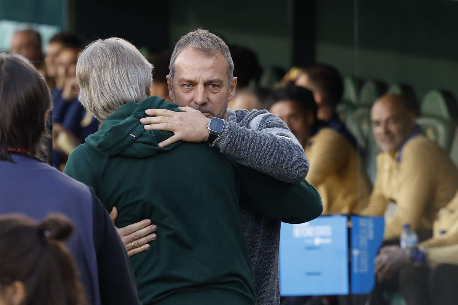 Pellegrini elige el relevo de Vitor Roque en el Betis y también está en el Barça