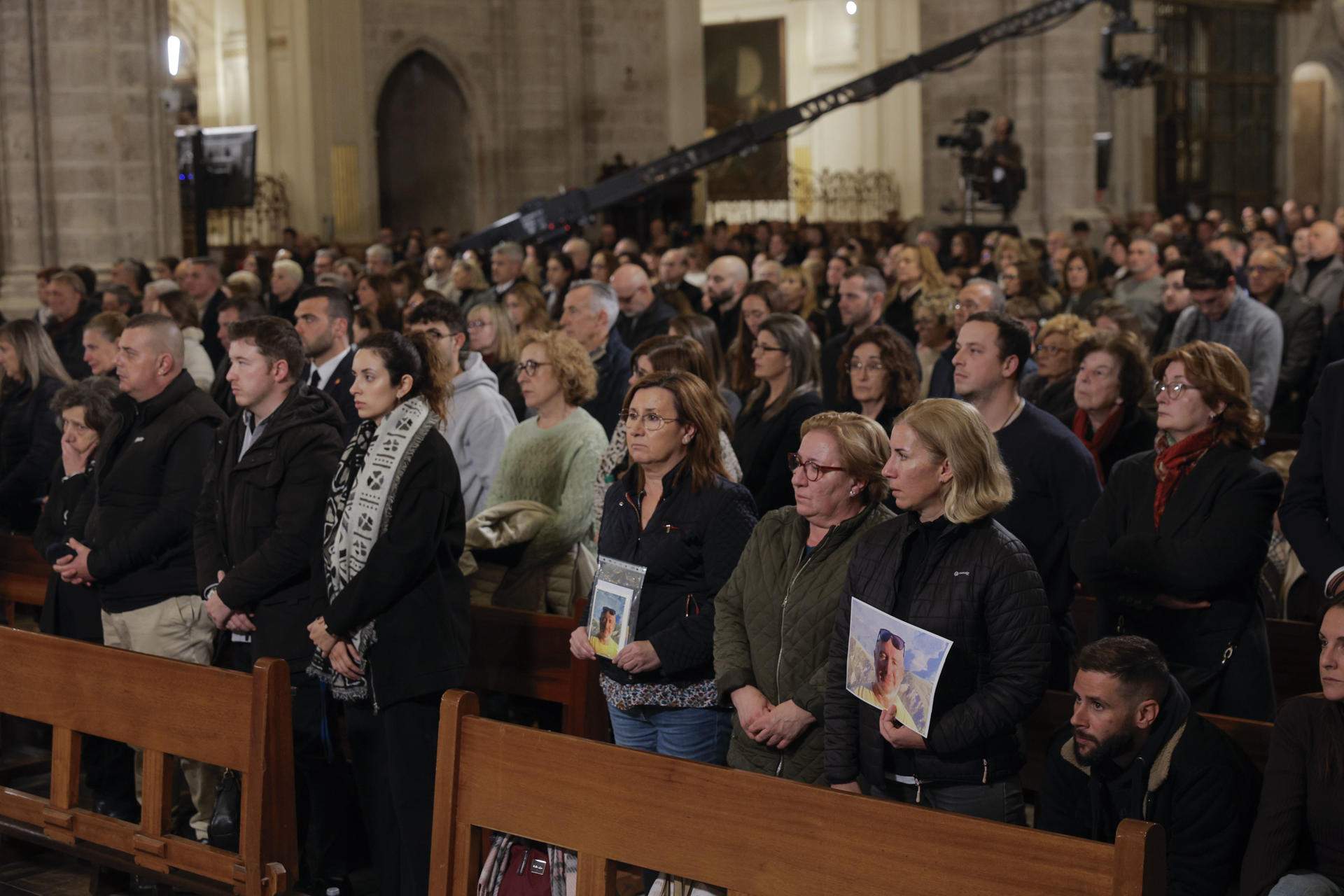 El arzobispo de València pide evitar "las divisiones" para superar la DANA en la misa funeral