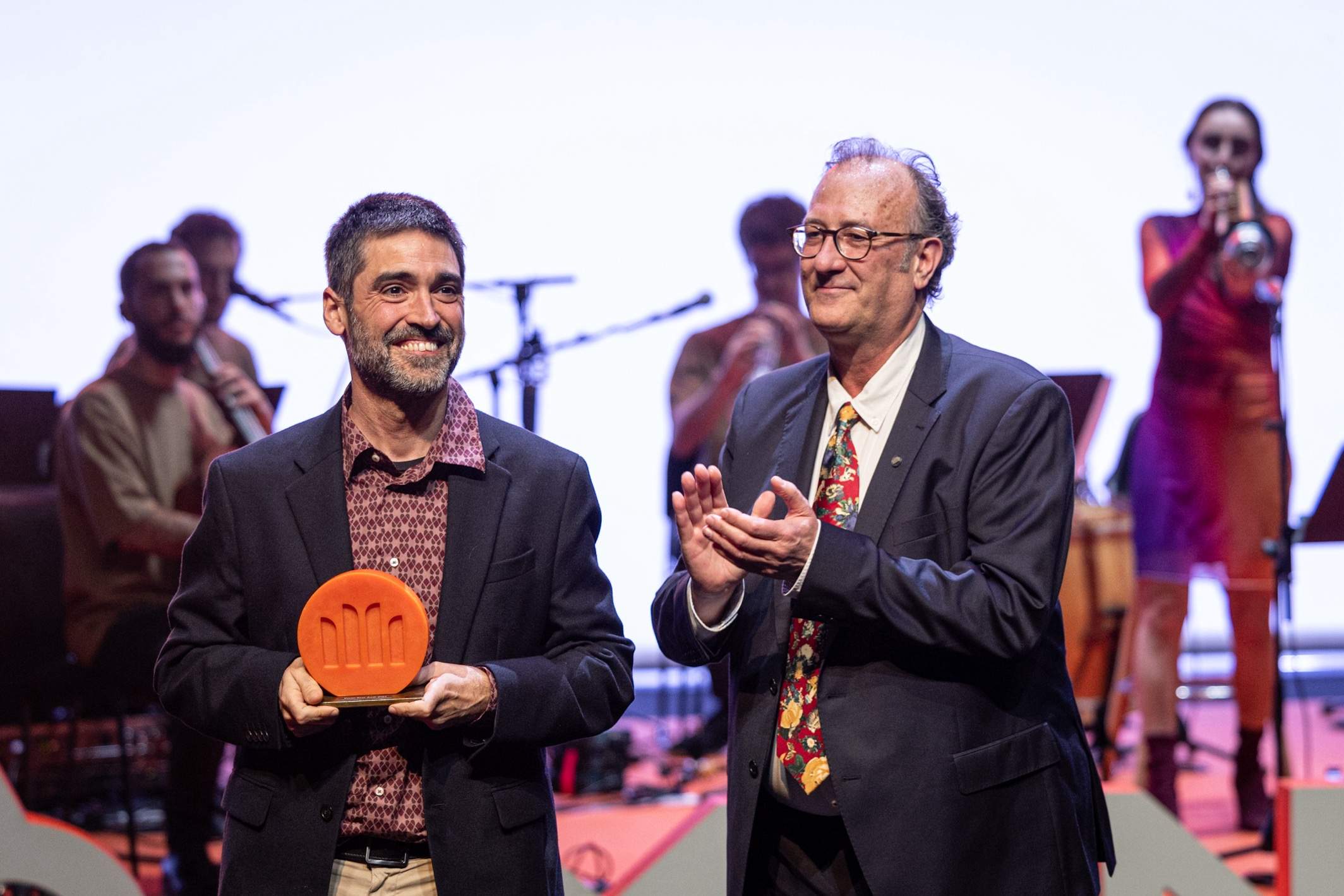 Roc Casagran guanya el Premi Sant Jordi 2024 amb 'Somiàvem una illa'