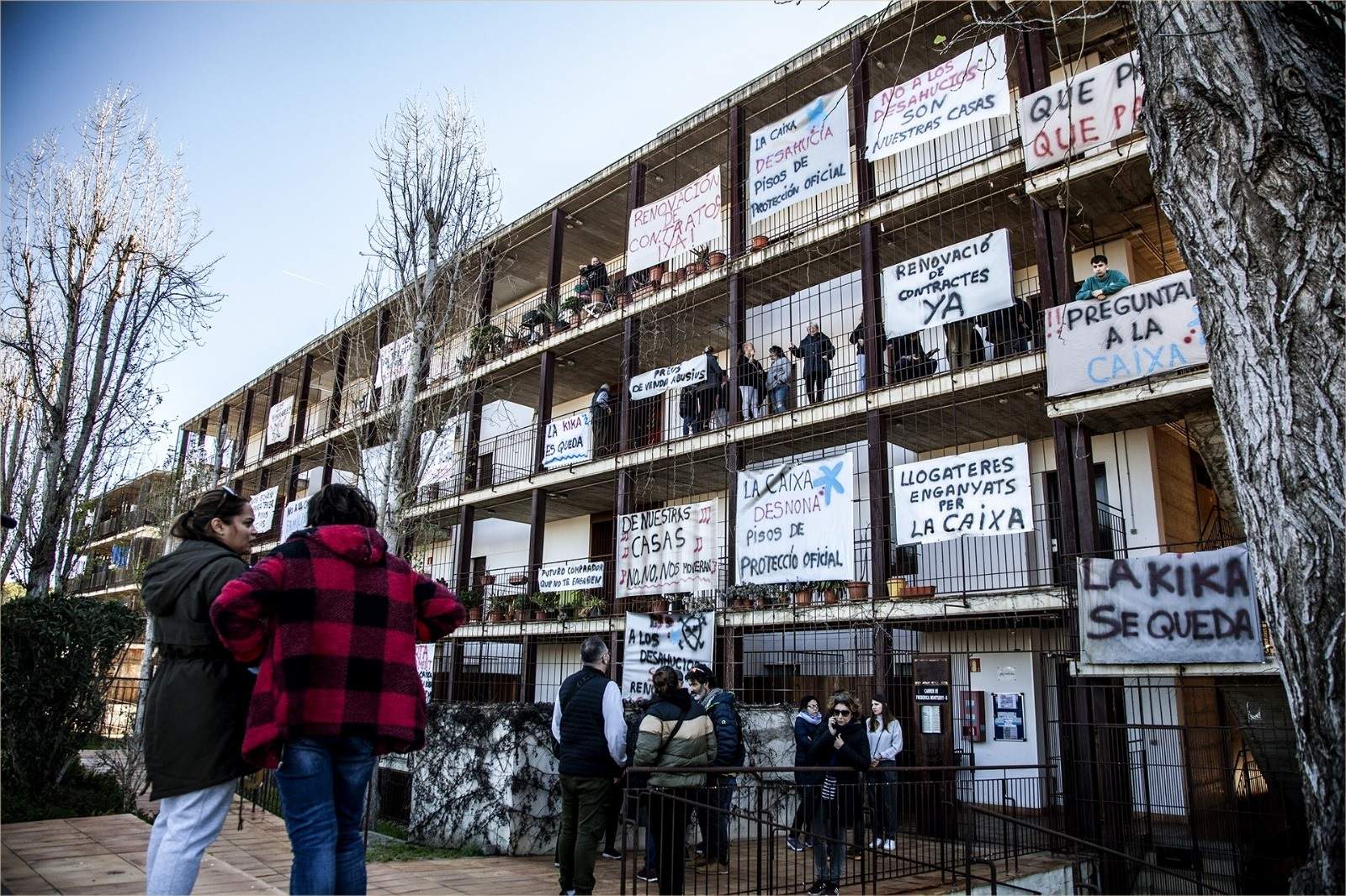 S'inicia la vaga de lloguers a dos blocs de Salou i el Vendrell: "Comença la revolta de les claus”