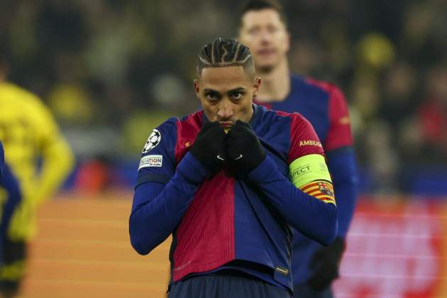 Raphinha celebra un gol amb el Barça a la Champions League / Foto: EFE