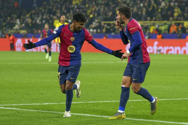 Lamine Yamal Ferran Torres celebracio gol Barça EFE